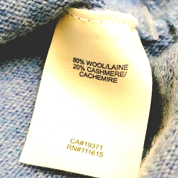 Robbi & Nikki Belted Cashmere Cardigan Sweater - Picture 10 of 10